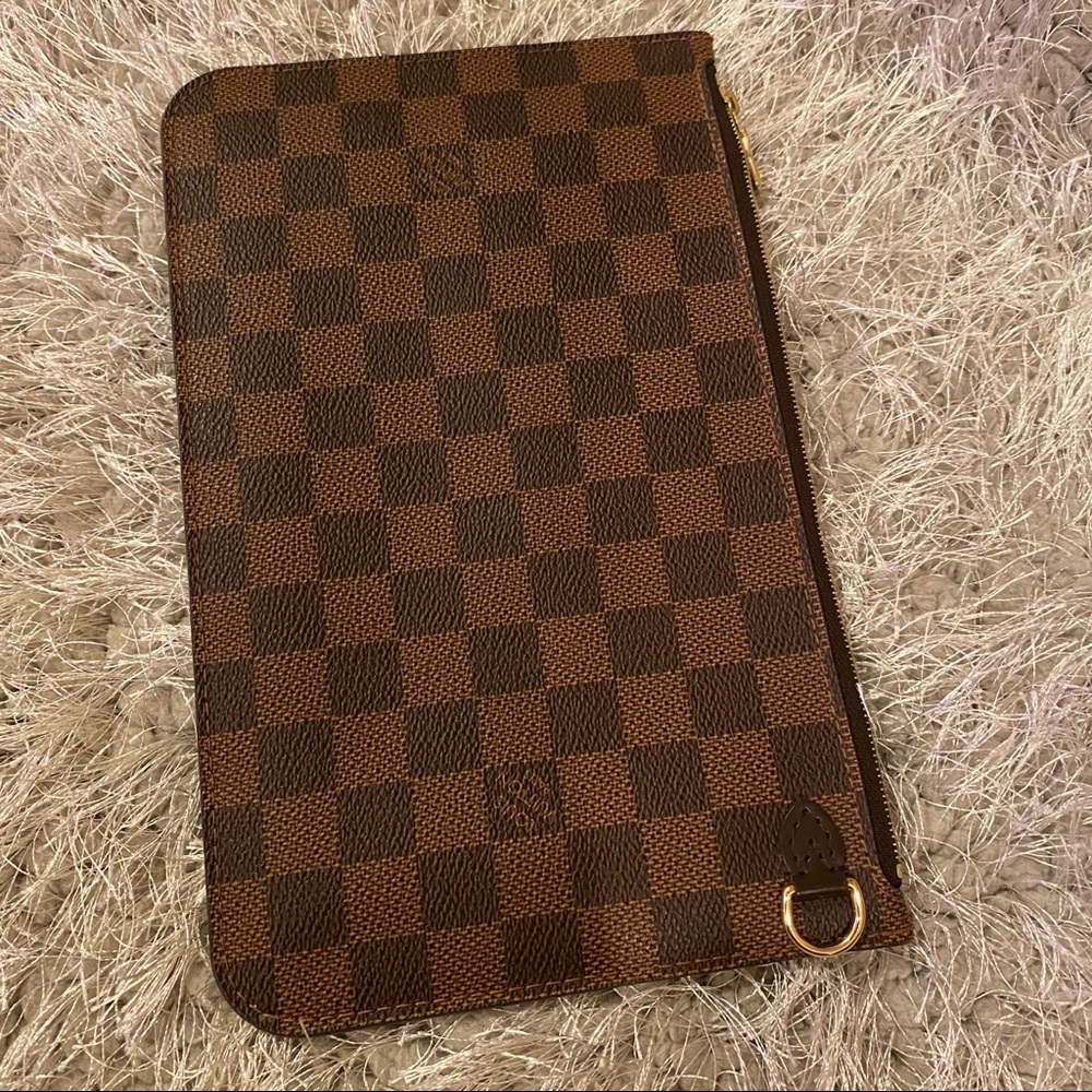 LOUIS VUITTON DAMIER EBENE NEVERFULL POUCH CLUTCH